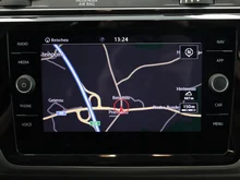 VW Touran Comfortline TDI SCR DSG 7-Sitzer in Pure White