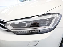 VW Touran Comfortline TDI SCR DSG 7-Sitzer in Pure White