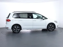 VW Touran Comfortline TDI SCR DSG 7-Sitzer in Pure White