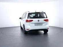 VW Touran Comfortline TDI SCR DSG 7-Sitzer in Pure White