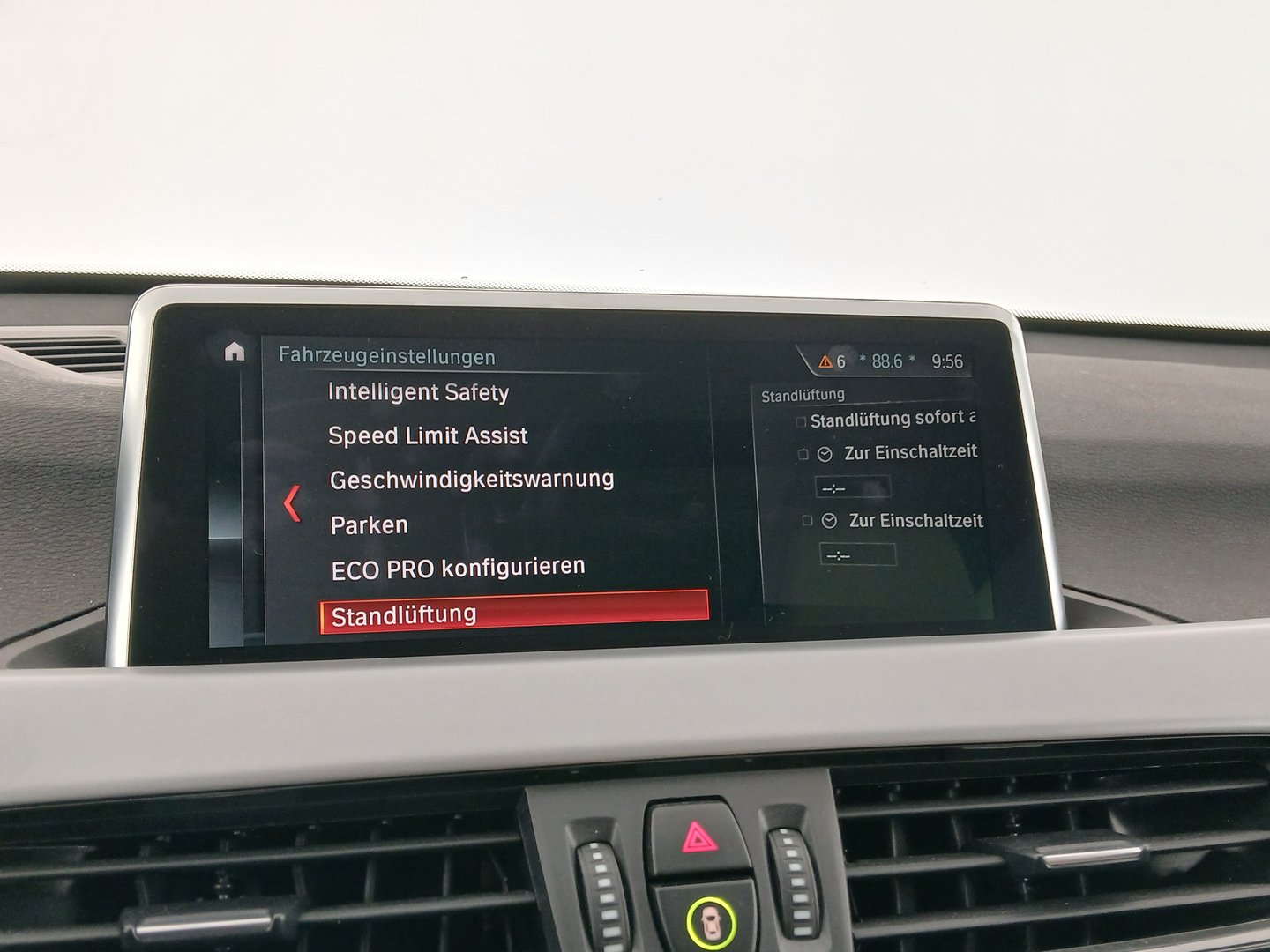 BMW X1 sDrive18i Advantage Aut. | Bild 22 von 32