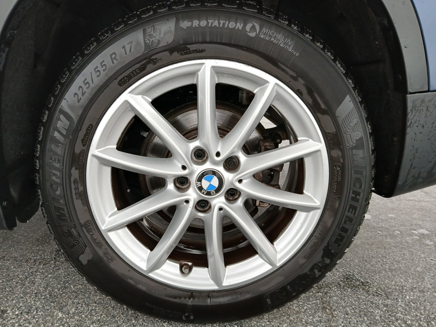BMW X1 sDrive18i Advantage Aut. | Bild 9 von 32