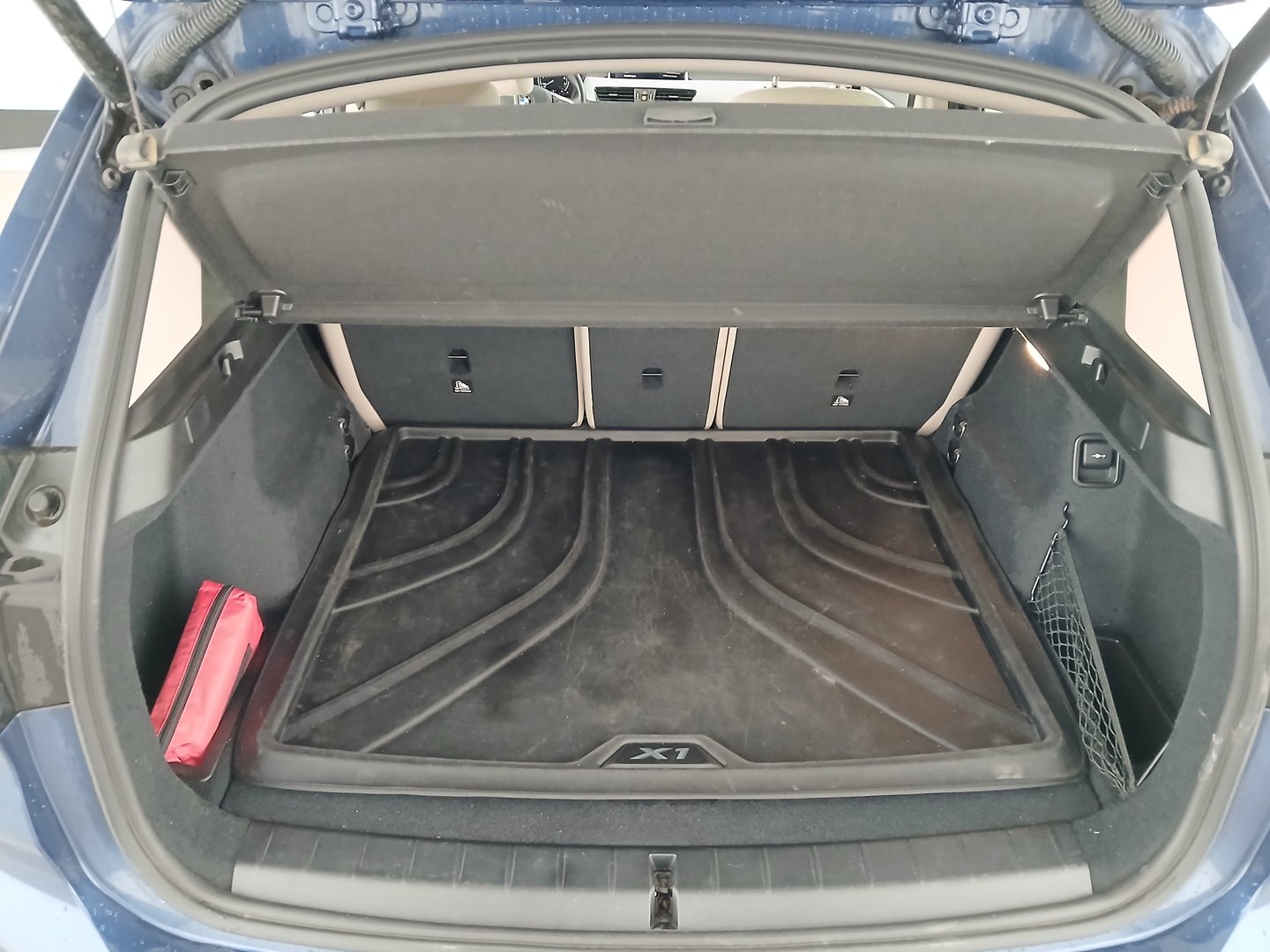 BMW X1 sDrive18i Advantage Aut. | Bild 29 von 32
