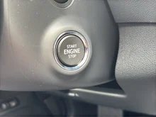 Škoda Karoq Selection TDI DSG in Graphit-Grau Metallic