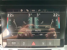 Audi e-tron 50 quattro 230 kW Business in Brillantschwarz