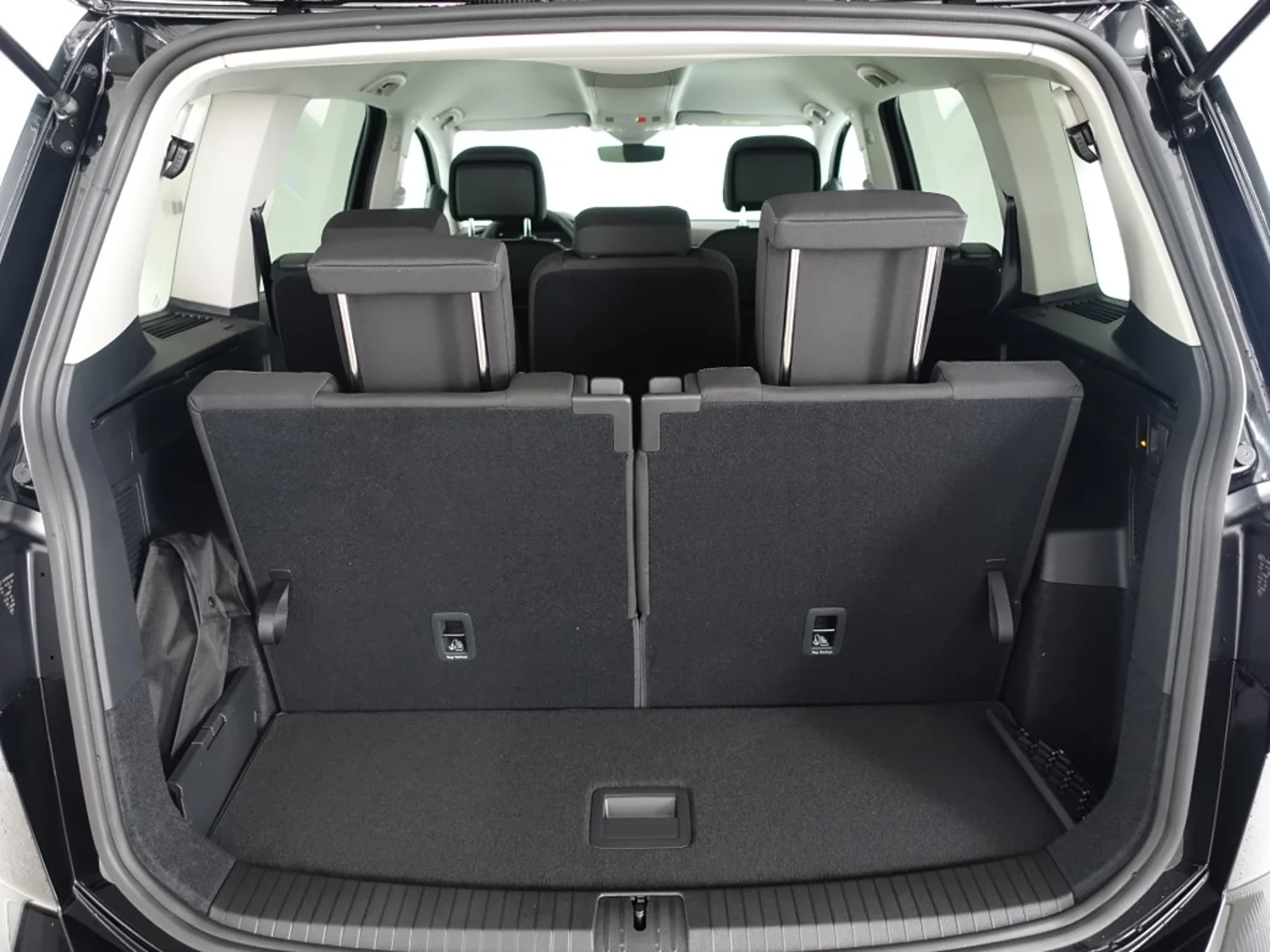 Bild eines VW Touran Life TDI