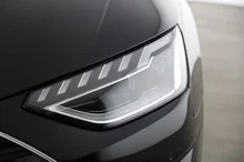 Audi A4 Avant 35 TDI in BRILLANTSCHWARZ