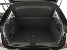 Škoda Kamiq Selection TSI DSG in Black-Magic Perleffekt