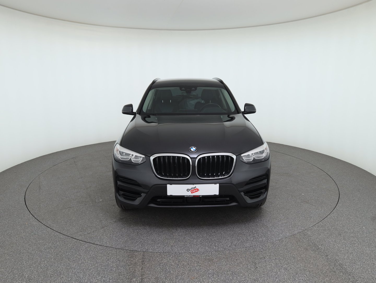 BMW X3 xDrive 30e Advantage | Bild 2 von 30