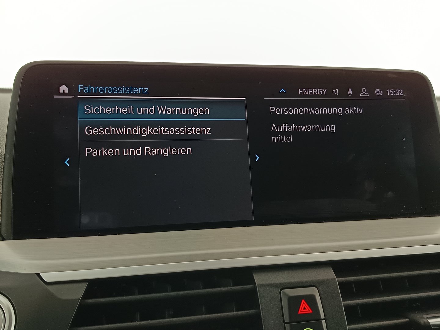 BMW X3 xDrive 30e Advantage | Bild 23 von 30