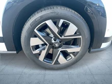 Škoda Peaq Selection 90 in Moon-Weiß Metallic