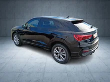 Audi Q3 Sportback 35 TDI S line exterieur in 0E Mythosschwarz Metallic