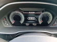Audi Q3 Sportback 35 TDI S line exterieur in 0E Mythosschwarz Metallic