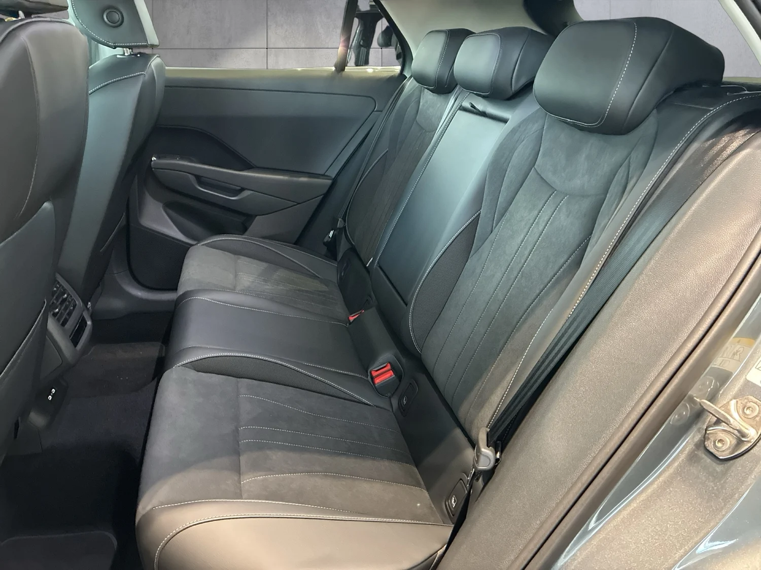 Bild eines VW T-Roc Style eTSI DSG