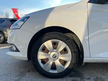 Thumbnail-Foto von Fahrzeug