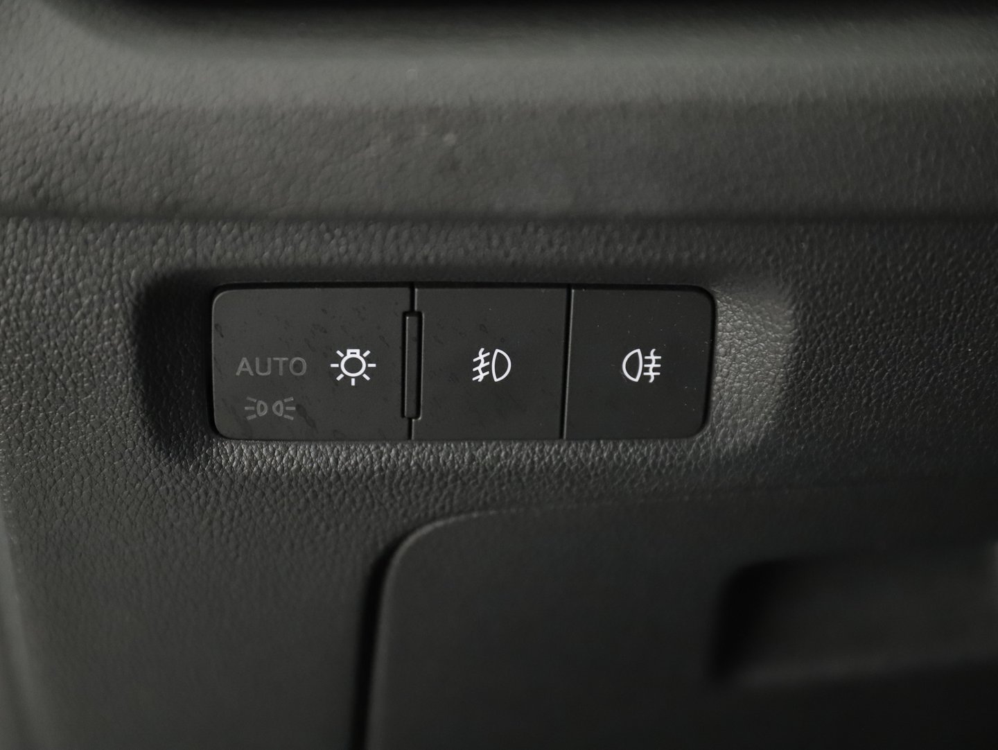 Škoda OCTAVIA Combi Ambition TDI DSG | Bild 12 von 29