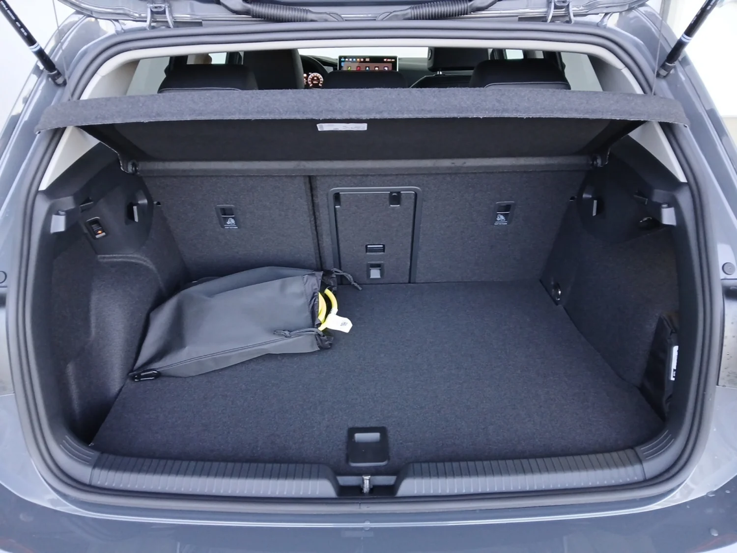 Bild eines VW Golf Rabbit eHybrid DSG 150 kW