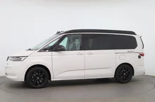 VW California Beach Camper TDI in Candyweiß / Dach Deepblack Perleffekt