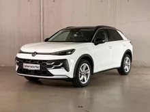 VW T-Roc Life eTSI DSG in Pure White Dach Black Uni