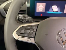 VW T-Roc Life eTSI DSG in Pure White Dach Black Uni