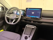 VW T-Roc Life eTSI DSG in Pure White Dach Black Uni