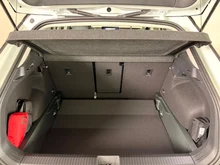 VW T-Roc Life eTSI DSG in Pure White Dach Black Uni
