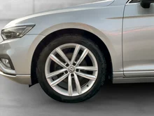 VW Passat Variant Elegance TDI DSG in PYRITSILBER METALLIC