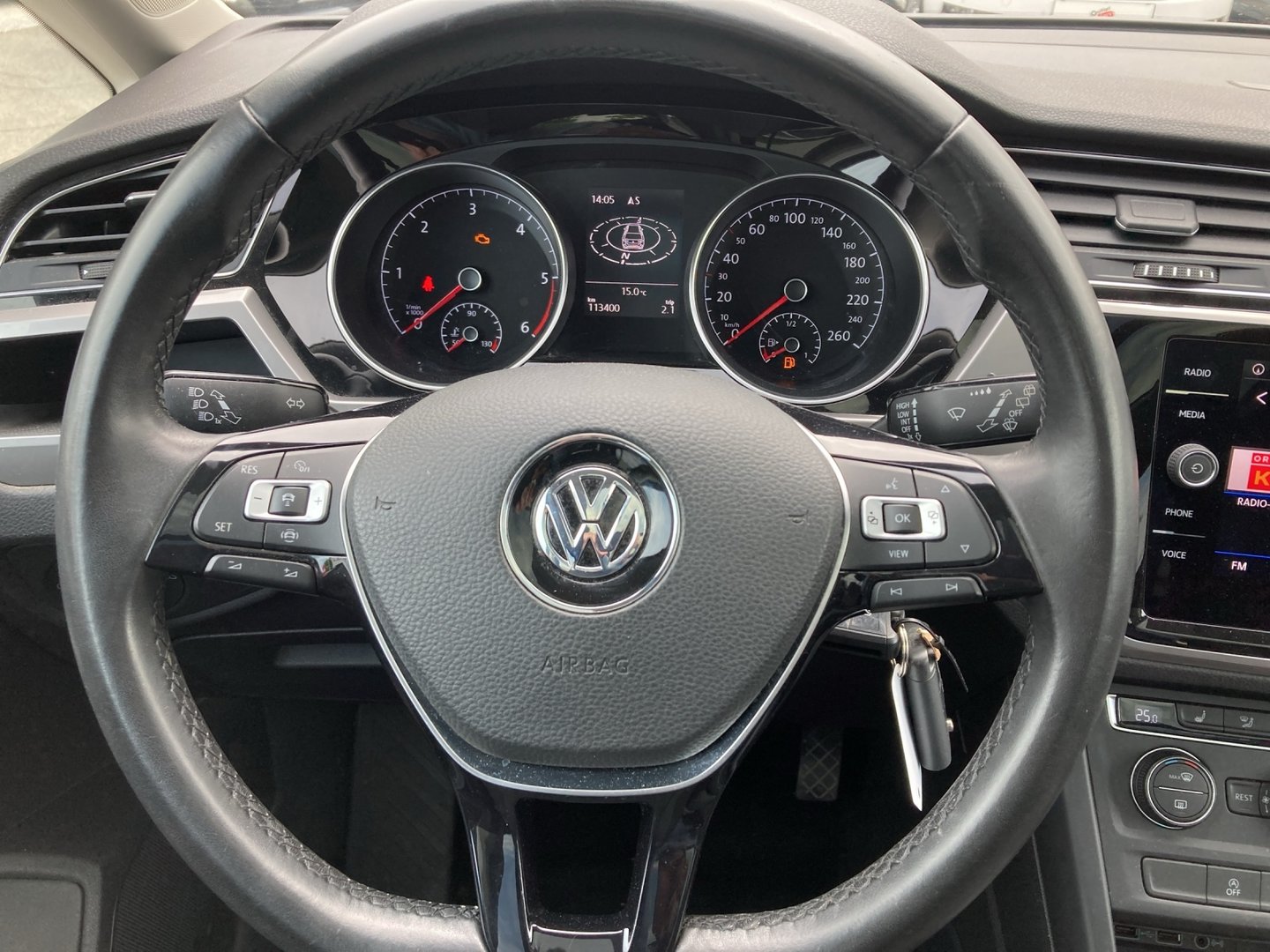 VW Touran TDI SCR 7-Sitzer | Bild 7 von 16