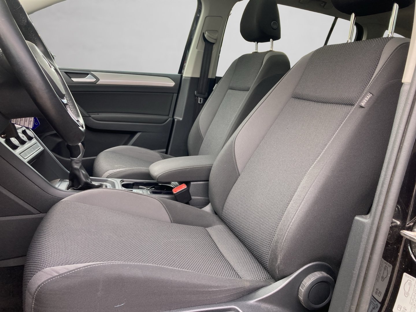 VW Touran TDI SCR 7-Sitzer | Bild 6 von 16