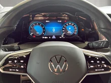 VW Golf R-Line TSI in Grenadillschwarz Metallic