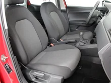 SEAT Arona Austria Edition in Emotion-Rot