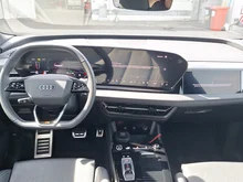 Audi Q6 Sportback e-tron quattro in Manhattangrau Metallic
