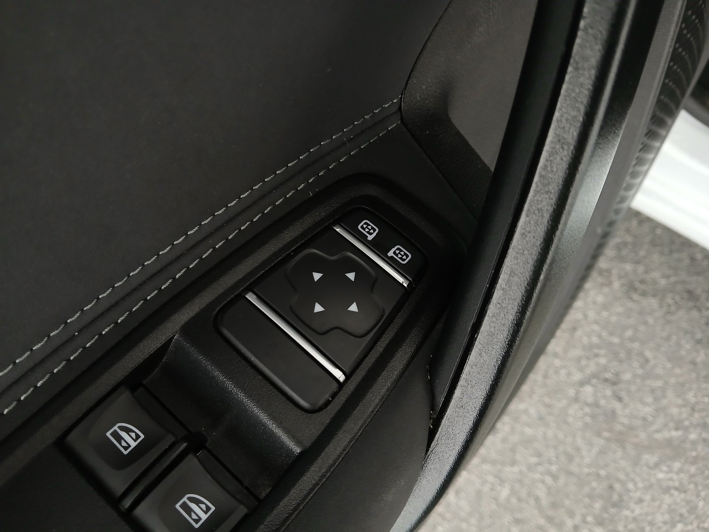 Mercedes T-Klasse 180 Progressive Aut. | Bild 11 von 28