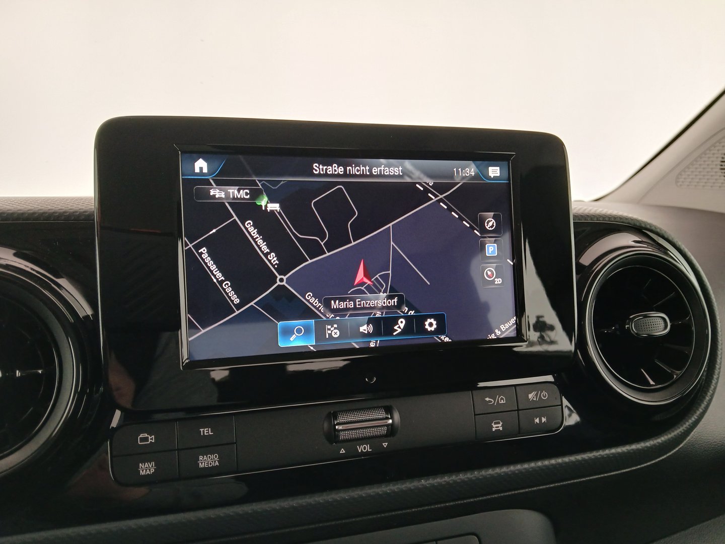 Mercedes T-Klasse 180 Progressive Aut. | Bild 19 von 28