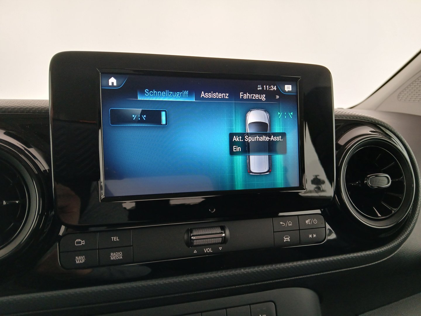 Mercedes T-Klasse 180 Progressive Aut. | Bild 23 von 28