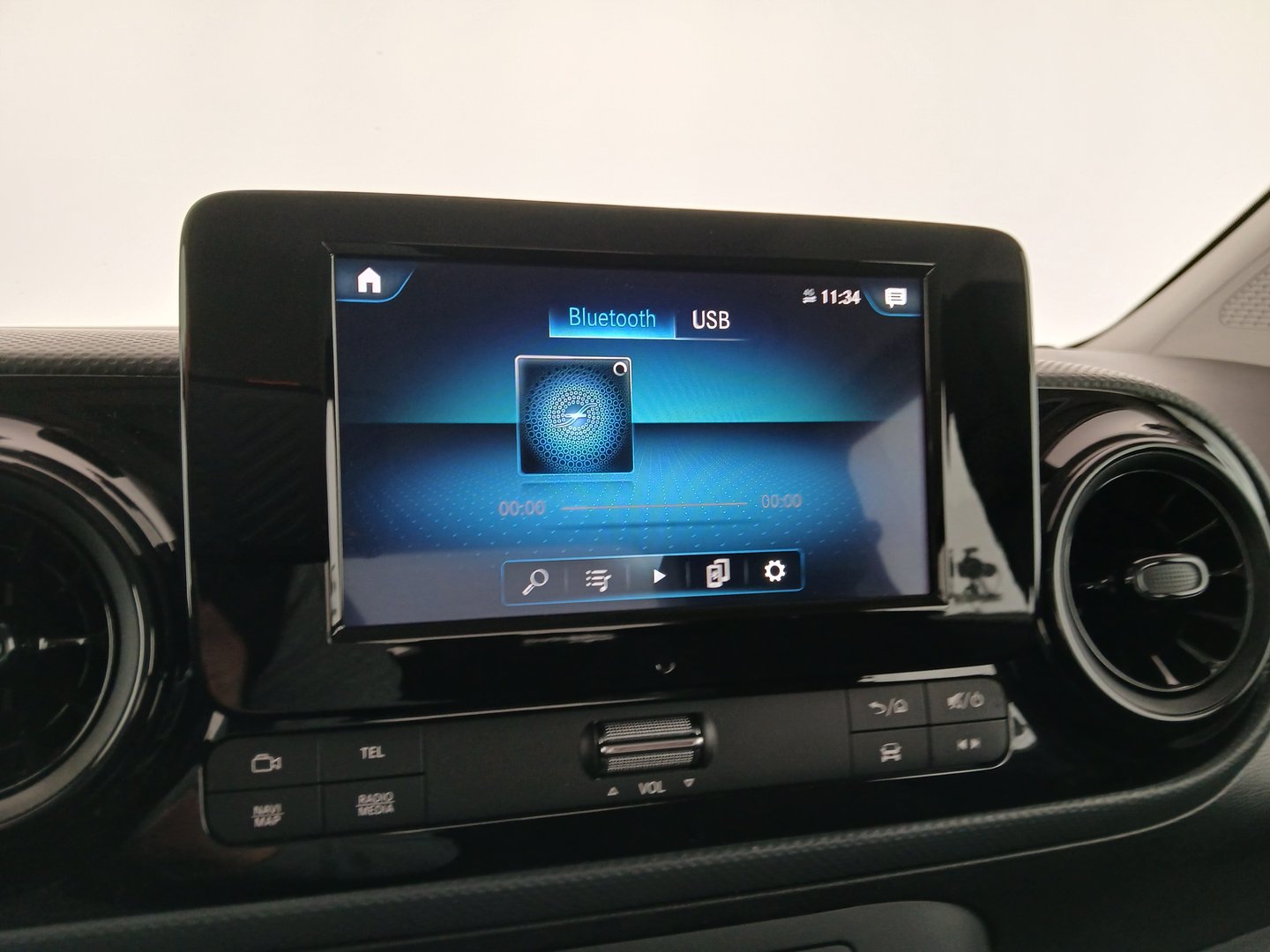 Mercedes T-Klasse 180 Progressive Aut. | Bild 20 von 28