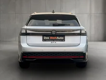 VW ID.7 Tourer GTX 4MOTION 250kW Business in Scale Silver Metallic Dach Schwarz