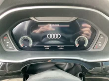 Audi Q3 35 TFSI in Schwarz, Metallic