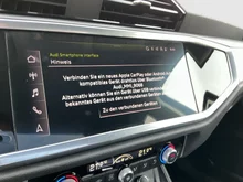 Audi Q3 35 TFSI in Schwarz, Metallic