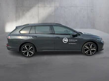 VW Golf Variant Business mHeV TSI DSG in Delfingrau Metallic
