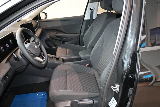 Bild eines T-Roc Life eTSI DSG