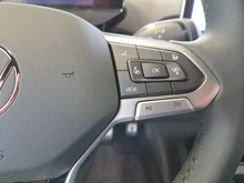 VW ID.4 Pro 210 kW Business in Gletscherweiß Metallic Dach schwarz