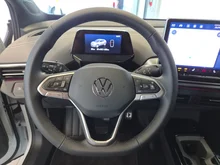 VW ID.4 Pro 210 kW Business in Gletscherweiß Metallic Dach schwarz