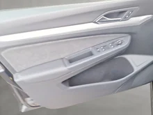 VW Golf Rabbit mHEV DSG in Grenadillschwarz Metallic