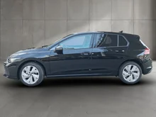 VW Golf Rabbit mHEV DSG in Grenadillschwarz Metallic