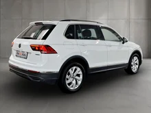 VW Tiguan Life TDI 4MOTION DSG in Pure White