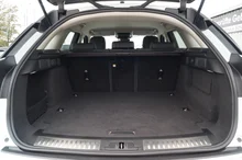 Land Rover Range Rover Velar P400e PHEV Allrad Aut. in weiss - normal