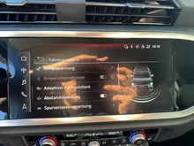 Audi Q3 40 TDI quattro intense in navarrablau metallic