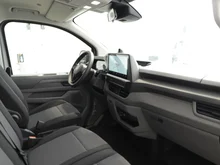 VW Transporter Doka-Pritsche TDI 4MOTION in Stone Grey