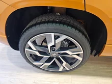 Thumbnail-Foto von Fahrzeug